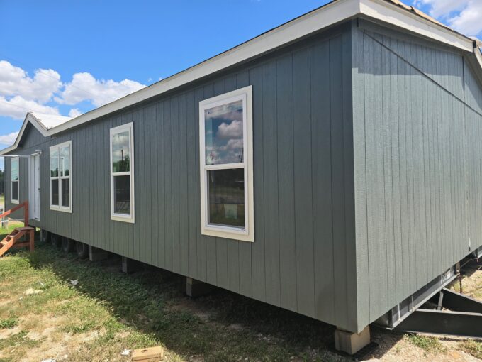 28 x 52 New Champion 4 Bedroom, 2 Bathroom Manufactured Home exterior